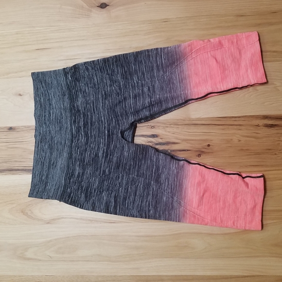 Active Leggings - Picture 2 of 4